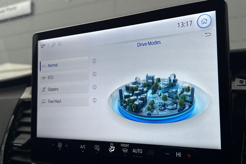 Used Ford Transit 2024 for sale - 76931295: Photo 35