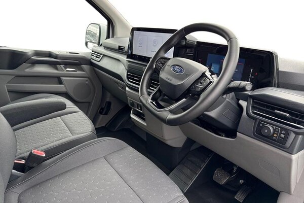 Used Ford Transit Custom 2024 for sale - 75222909: Photo 13