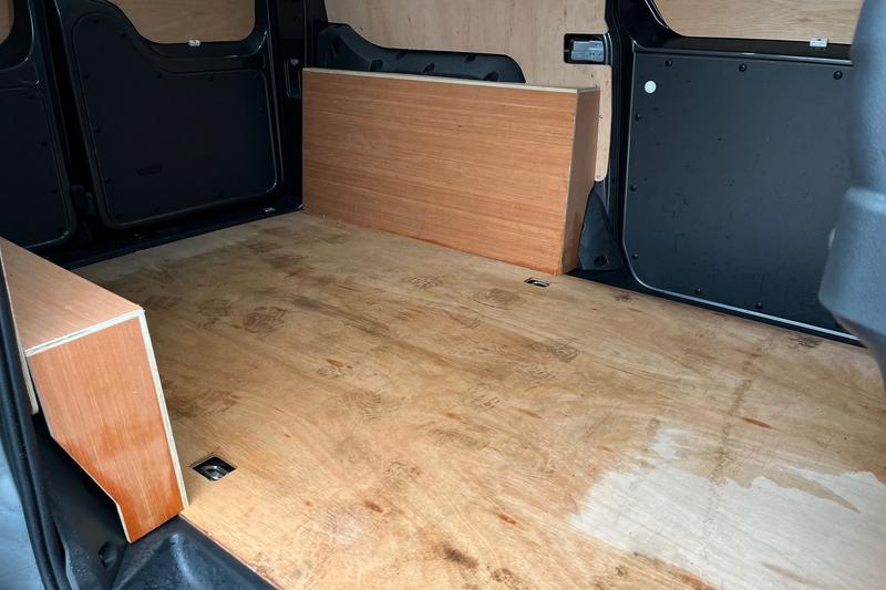 Used Ford Transit Connect 2025 for sale - 77834421: Photo 4