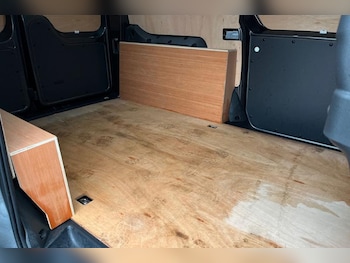 Used Ford Transit Connect 2025 for sale - 77910412: Photo