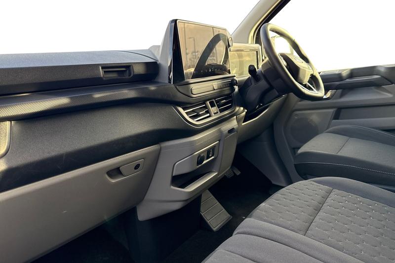 Used Ford Transit Custom 2025 for sale - 76767071: Photo 3