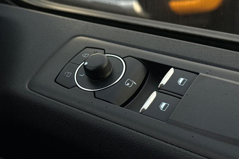 Used Ford Transit Custom 2025 for sale - 76767071: Photo 32