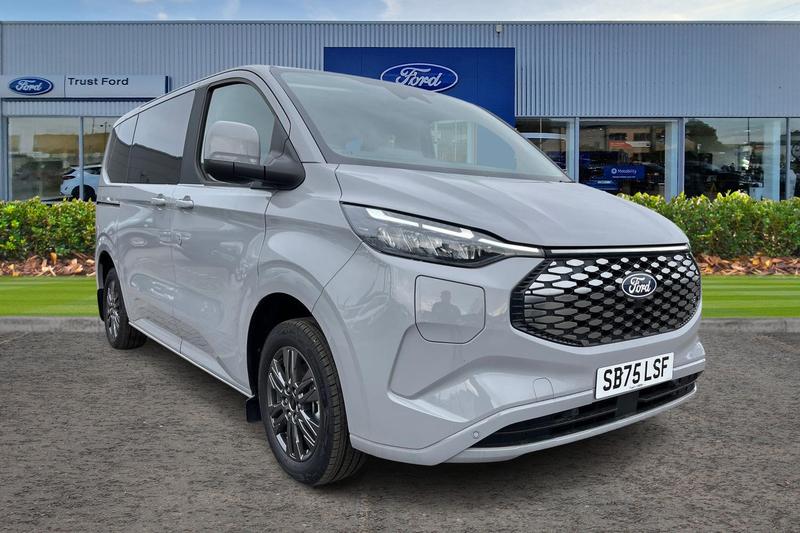 Used Ford Tourneo Custom 2025 for sale - 77746895: Photo 1