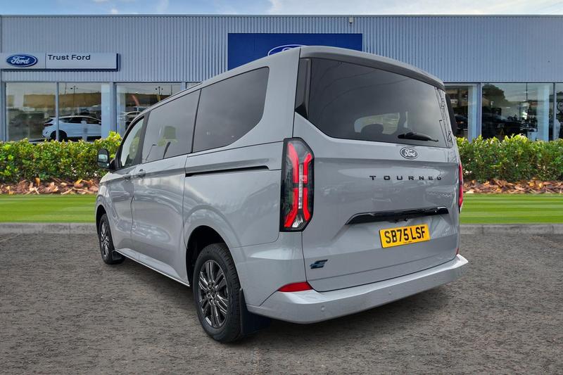 Used Ford Tourneo Custom 2025 for sale - 77746895: Photo 2