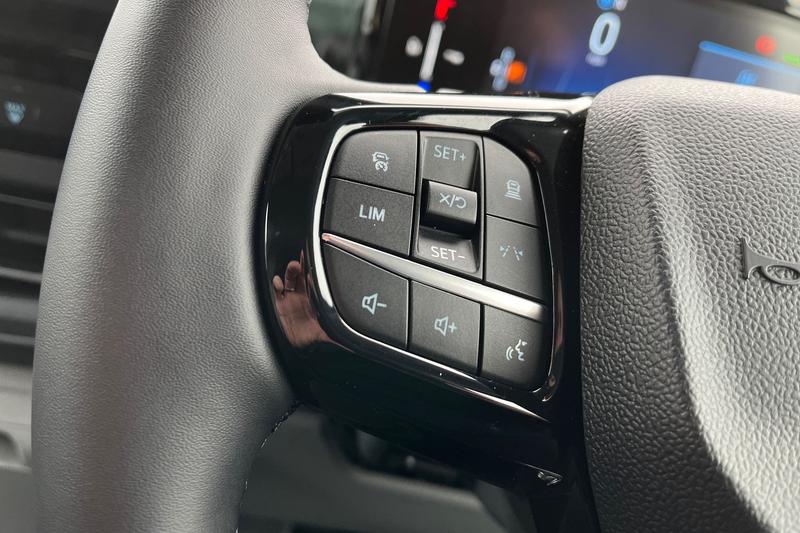 Used Ford Tourneo Custom 2025 for sale - 77746895: Photo 30