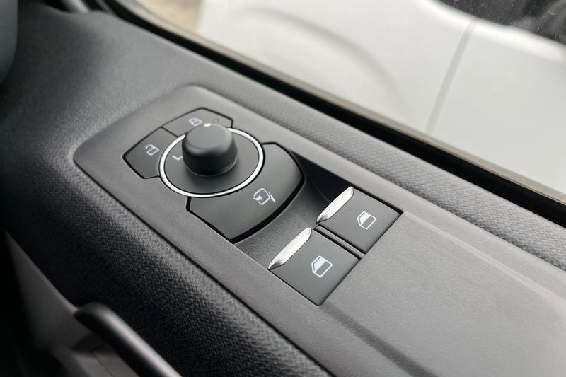 Used Ford Tourneo Custom 2025 for sale - 77746895: Photo 33