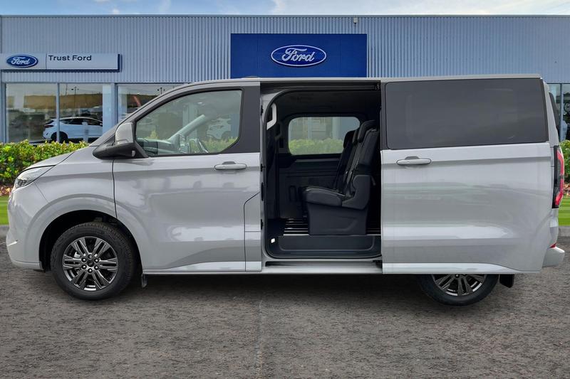Used Ford Tourneo Custom 2025 for sale - 77746895: Photo 5
