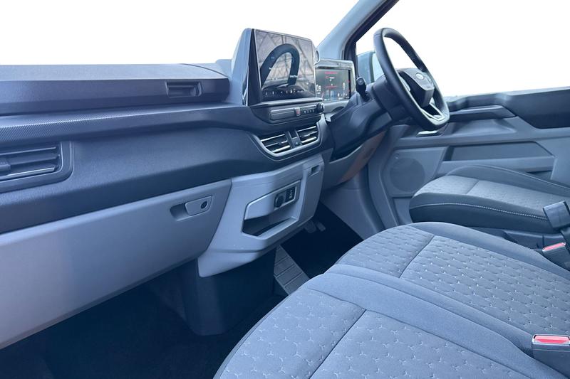 Used Ford Transit Custom 2025 for sale - 76904510: Photo 3