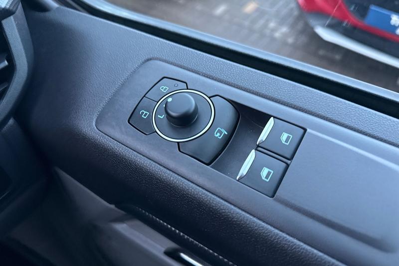 Used Ford Transit Custom 2025 for sale - 76904510: Photo 33