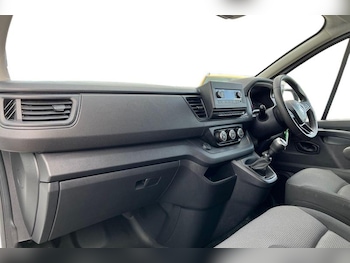 Used Renault Trafic 2023 for sale - 77834420: Photo