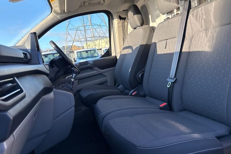 Used Ford Transit Custom 2024 for sale - 76568449: Photo 9
