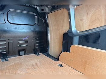 Used Ford Transit Courier 2025 for sale - 79617429: Photo
