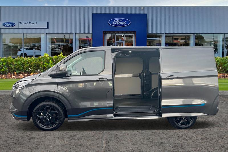 Used Ford E-Transit 2025 for sale - 76904511: Photo 5