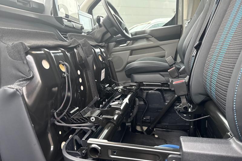 Used Ford E-Transit 2025 for sale - 76904511: Photo 7