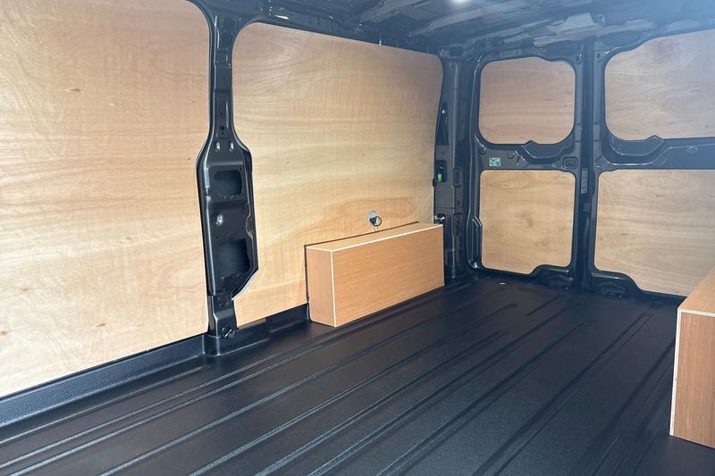 Used Ford Transit Custom 2025 for sale - 76285389: Photo 4
