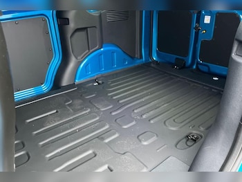 Used Ford Transit Courier 2025 for sale - 77691596: Photo