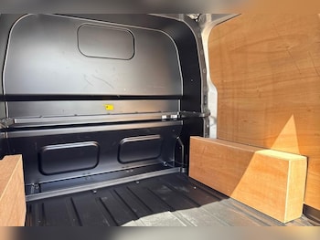 Used Ford Transit Custom 2025 for sale - 79102518: Photo