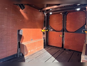 Used Ford Transit Custom 2022 for sale - 76703214: Photo