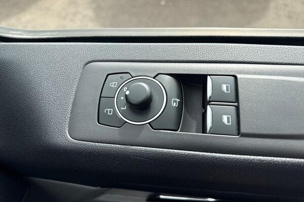 Used Ford Transit Custom 2025 for sale - 76008530: Photo 24