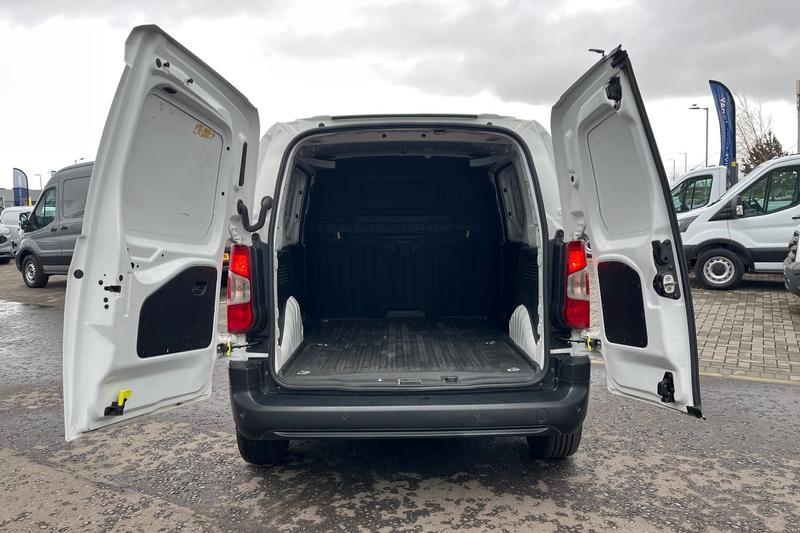 Used Toyota ProAce 2022 for sale - 77910411: Photo 6