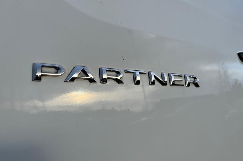 Used Peugeot Partner 2020 for sale - 77653778: Photo 19
