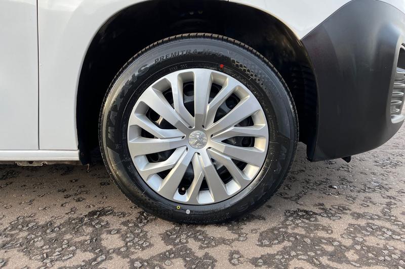 Used Peugeot Partner 2020 for sale - 77653778: Photo 36