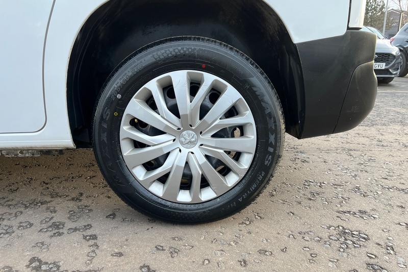 Used Peugeot Partner 2020 for sale - 77653778: Photo 38