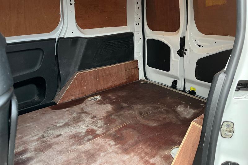 Used Peugeot Partner 2020 for sale - 77653778: Photo 4