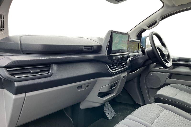 Used Ford Transit Custom 2025 for sale - 77951318: Photo 3