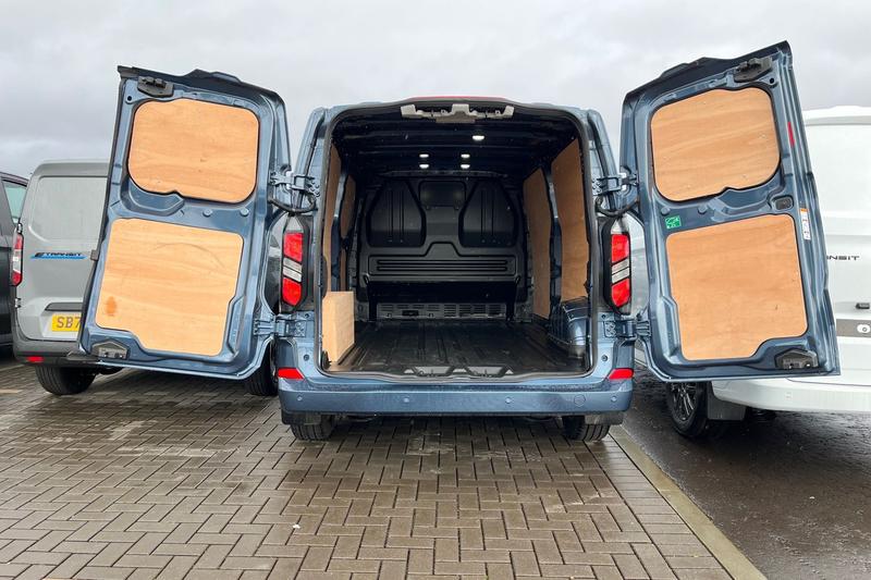Used Ford Transit Custom 2025 for sale - 77951318: Photo 6