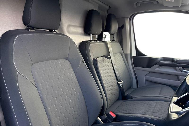 Used Ford Transit Custom 2025 for sale - 76355490: Photo 10