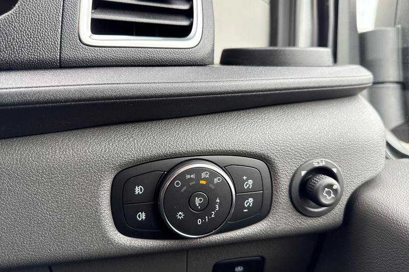 Used Ford Transit 2025 for sale - 76255421: Photo 28