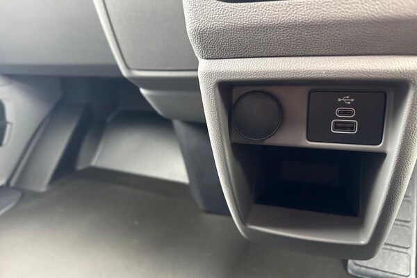 Used Ford Transit Custom 2024 for sale - 75997477: Photo 37
