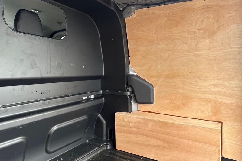 Used Ford Transit Custom 2025 for sale - 76568450: Photo 4