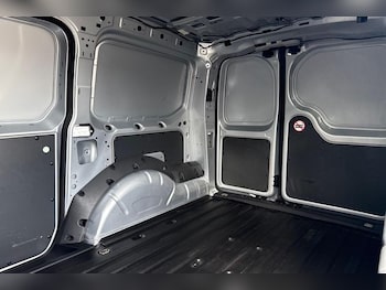 Used Ford Transit Connect 2025 for sale - 79560213: Photo