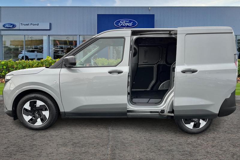 Used Ford Transit Courier 2025 for sale - 77763692: Photo 5