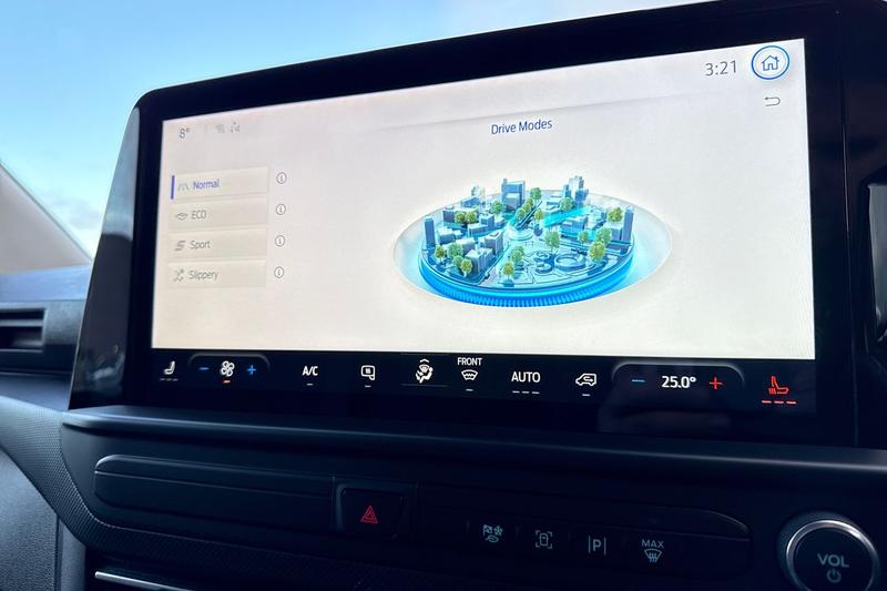 Used Ford Transit Custom 2024 for sale - 76415773: Photo 30