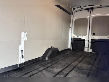 Used Ford Transit 2025 for sale - 79102520: Photo