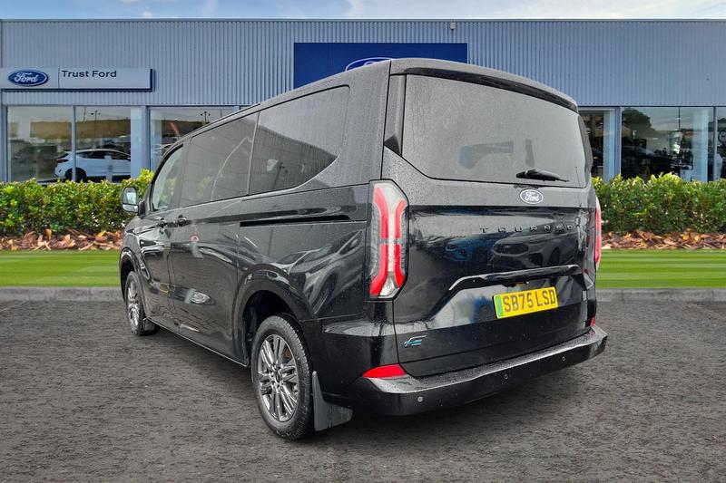 Used Ford Tourneo Custom 2025 for sale - 77679552: Photo 2