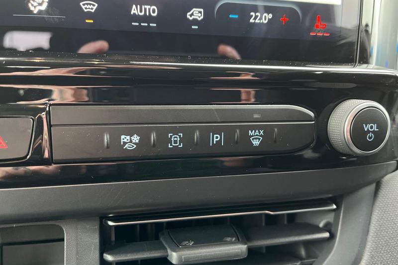 Used Ford Tourneo Custom 2025 for sale - 77679552: Photo 24