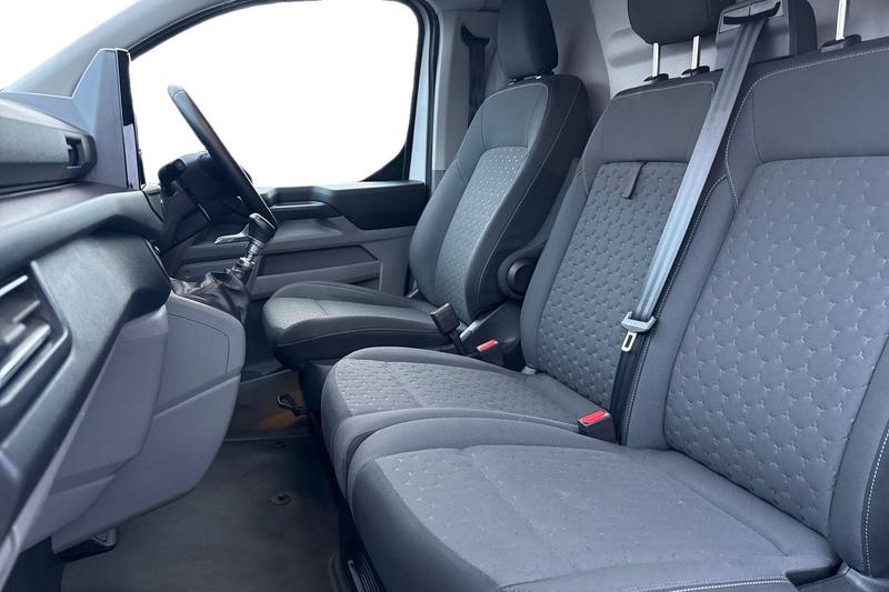 Used Ford Transit Custom 2024 for sale - 76767064: Photo 9