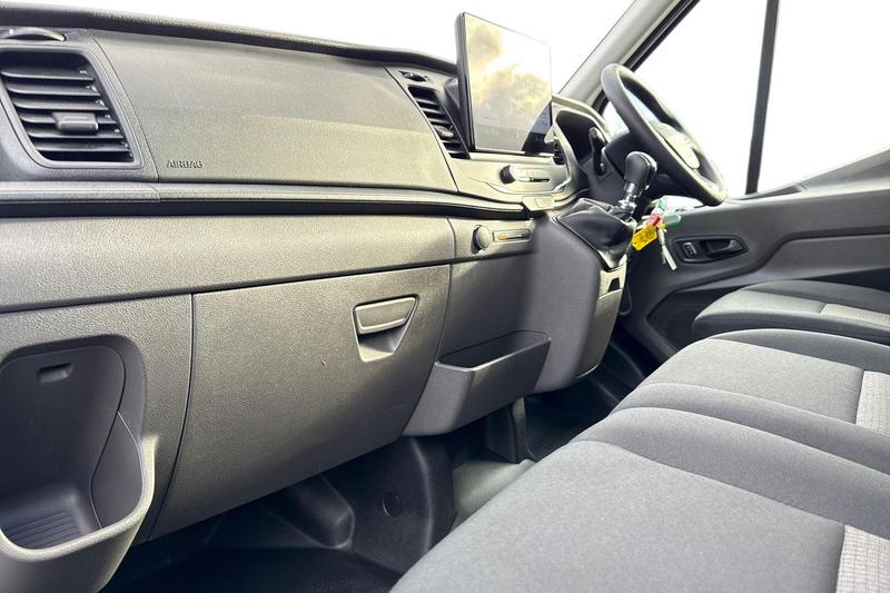 Used Ford Transit 2025 for sale - 76568451: Photo 3