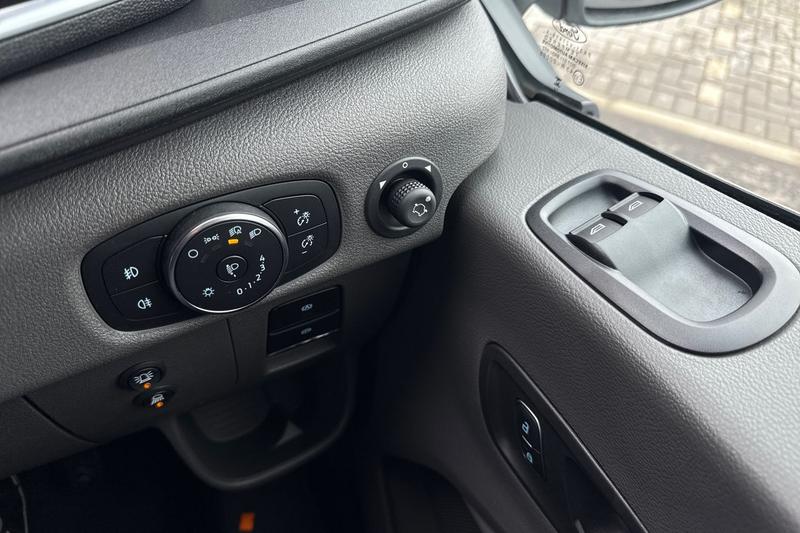 Used Ford Transit 2025 for sale - 76434008: Photo 25