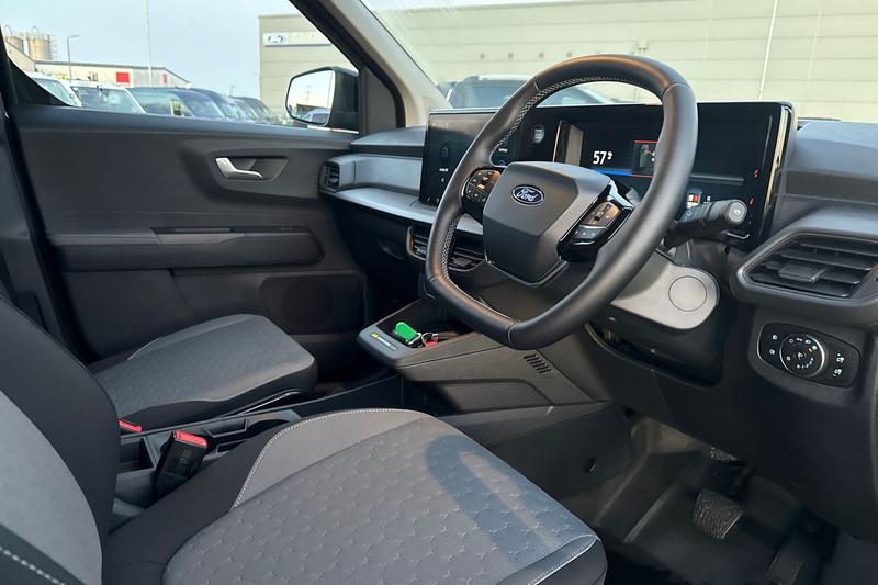 Used Ford Transit Courier 2025 for sale - 77061403: Photo 13