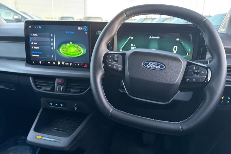 Used Ford Transit Courier 2025 for sale - 77061403: Photo 25