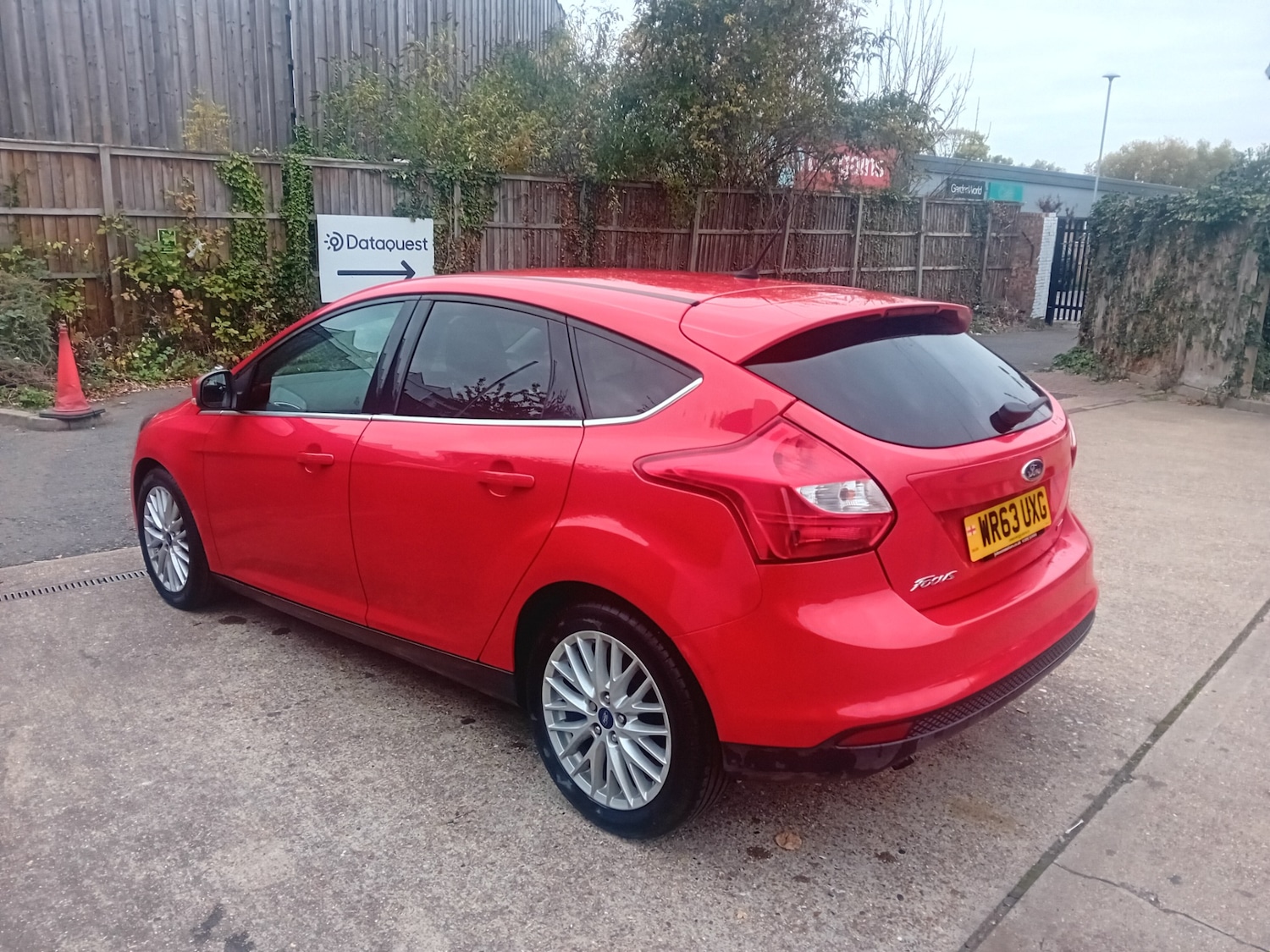Used Ford Focus 2013 for sale - 76309704: Photo 10