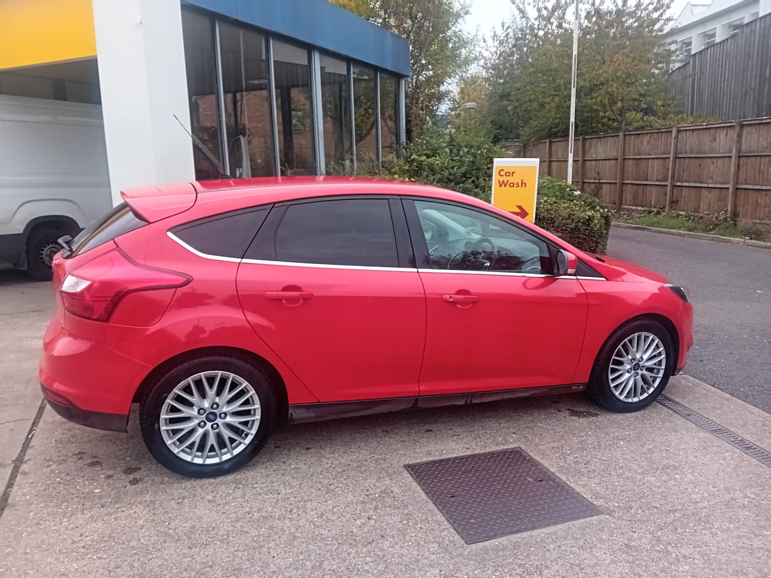 Used Ford Focus 2013 for sale - 76309704: Photo 16