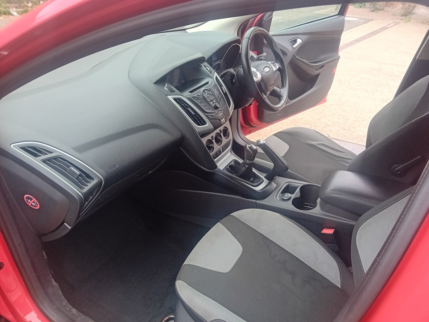 Used Ford Focus 2013 for sale - 76309704: Photo 18