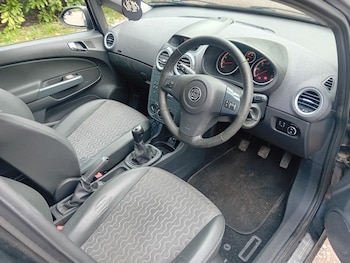 Used Vauxhall Corsa 2011 for sale - 76594757: Photo