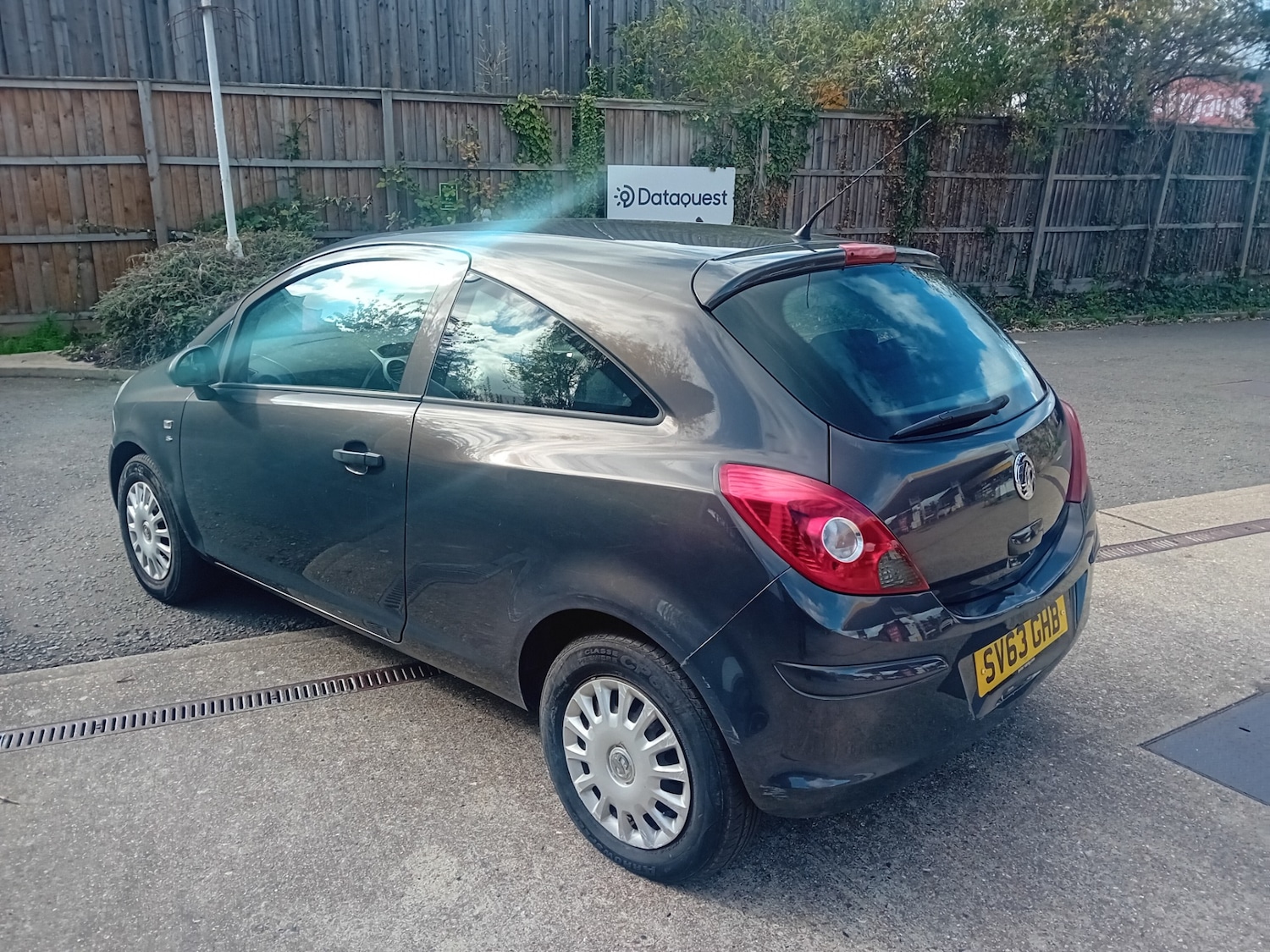 Used Vauxhall Corsa 2013 for sale - 76364989: Photo 6